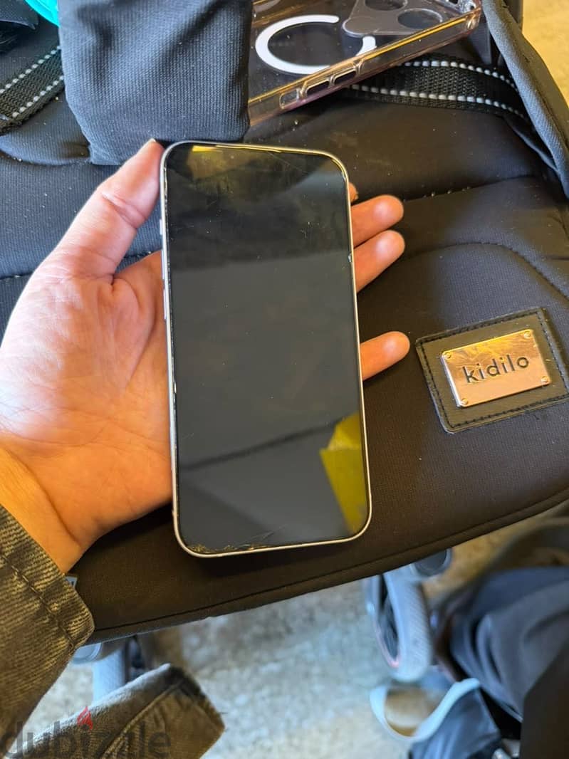 Apple - iPhone 14 purple 1