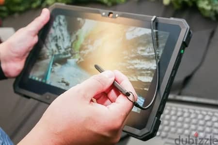 DELL Latitude Rugged Tablet 7212   التابلت الذي يتحمل أصعب الظروف