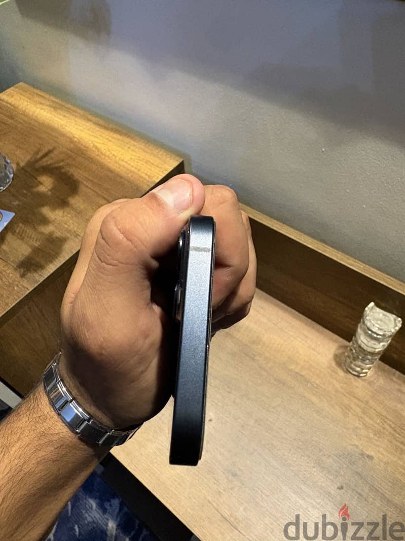 Apple - iPhone 16 1