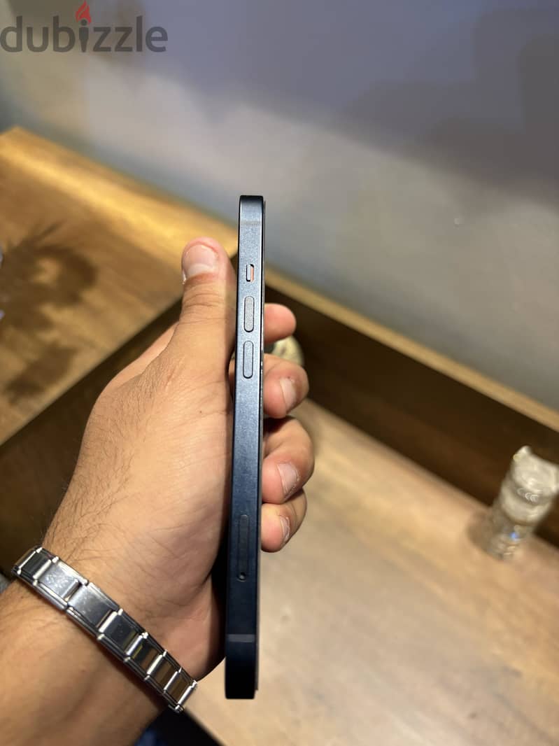 Apple - iPhone 16 2