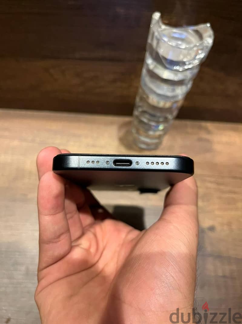 Apple - iPhone 16 4