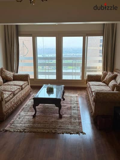 3-bedroom apartment directly on the Nile, located on the Corniche in Maadi, direct area of 200 square meters, very special location next to the Constitutional Court