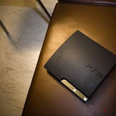 بلايستيشن ٣ slim حاله ممتازه بكل حاجته للبدل ب xbox one او اعلى