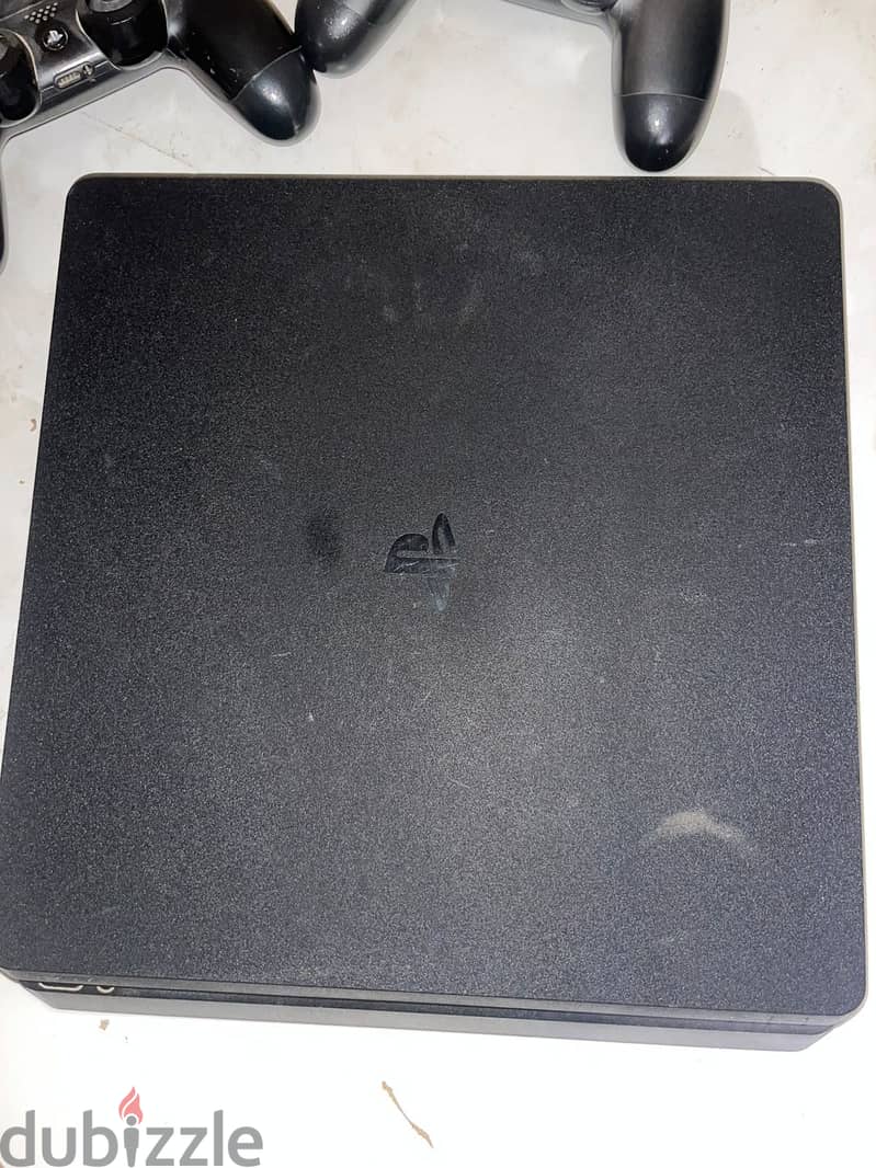 Playstation 4 slim 1TB 1