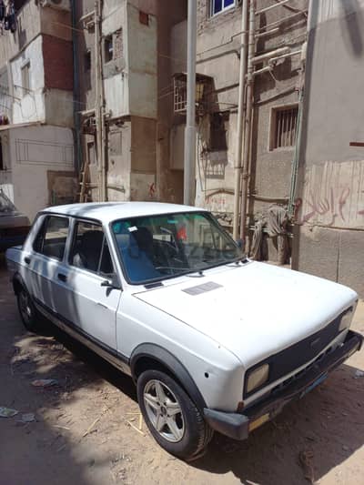 فيات 128 1982