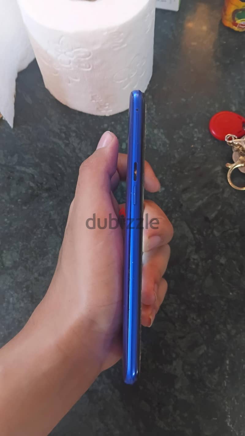 Realme 3 Pro 1