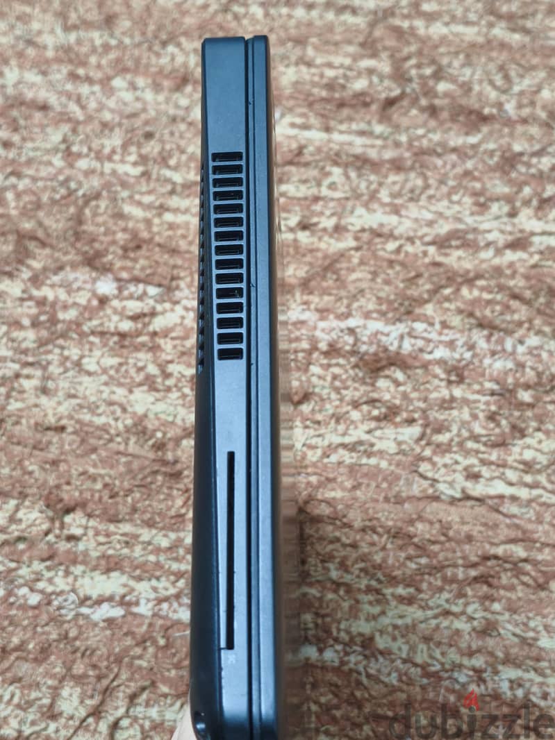 Dell latitude E5570 لاب ديل 6