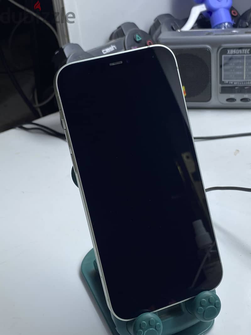 iPhone 12 7