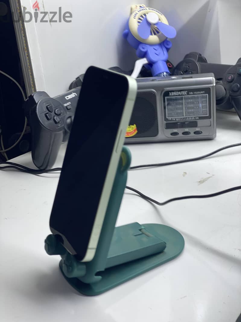 iPhone 12 8