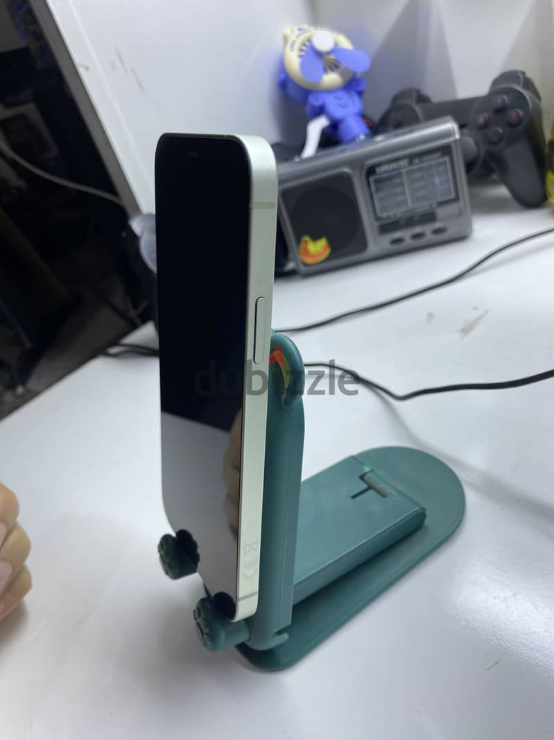 iPhone 12 9