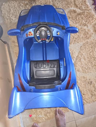 سيارة اطفال للبيع