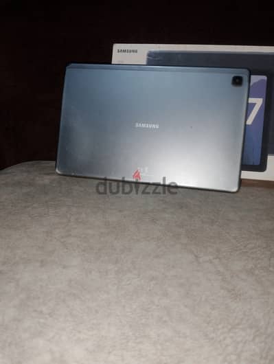 Samsung galaxy tab a 7  للبيع والتسليم شارع الجيش في دسوق