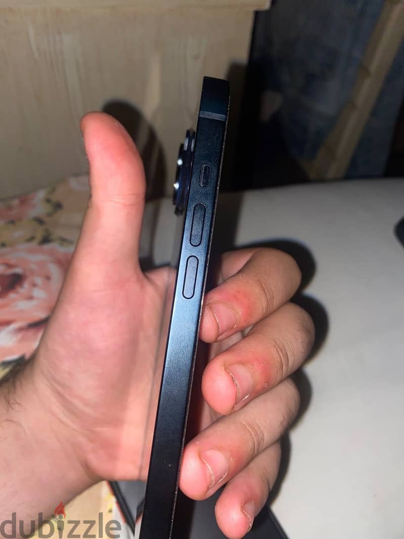 Apple - iPhone 14 2