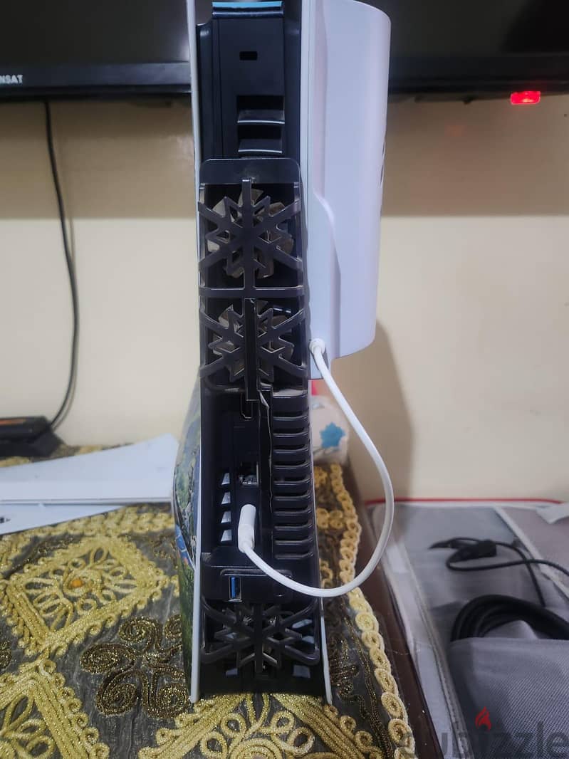 ps5 slim 4