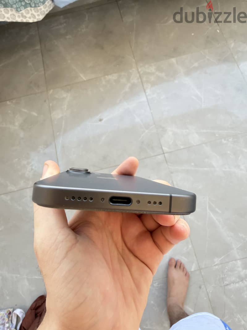 Apple - iPhone 17 3