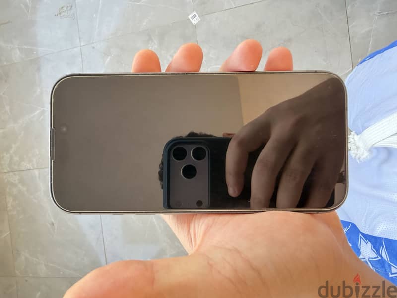 Apple - iPhone 17 4