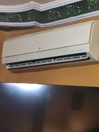 تكييف LG2,25 بارد ساخن ممتاز  سعودي