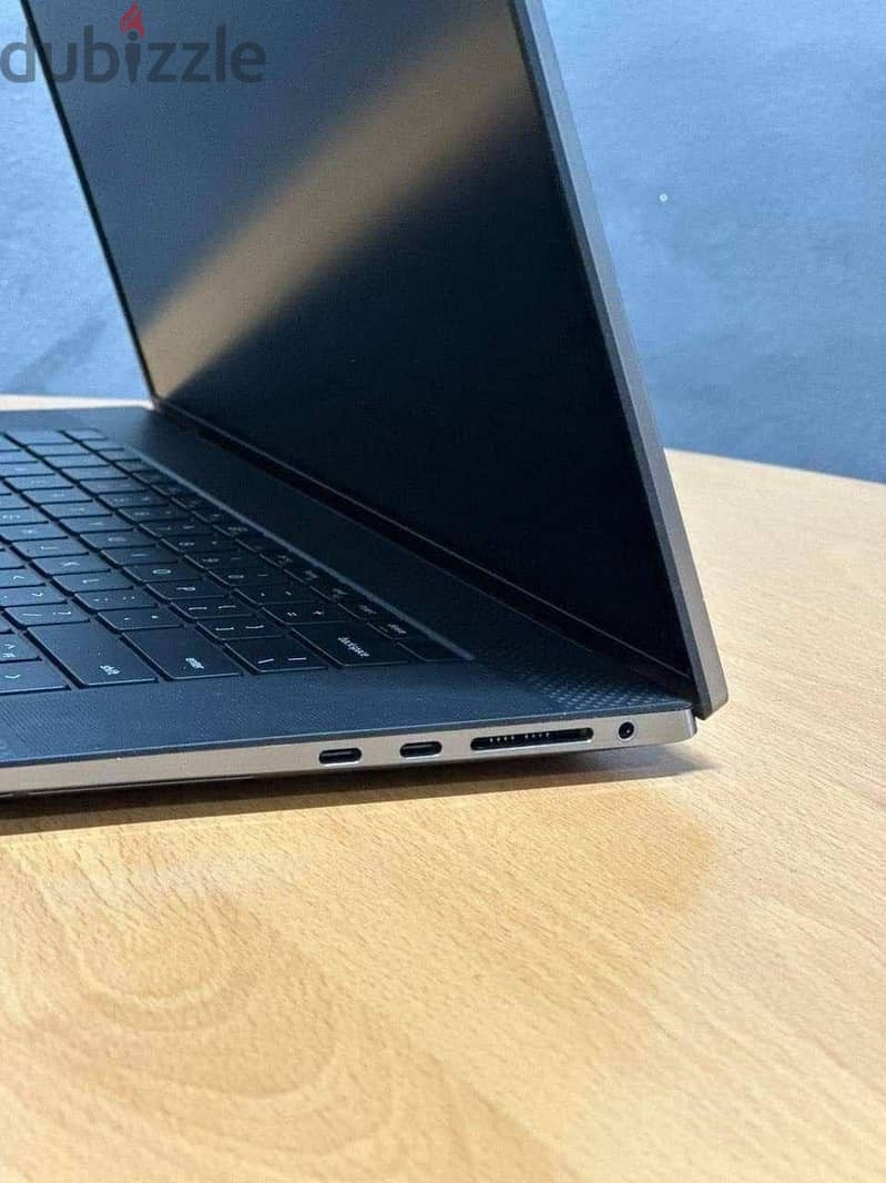 DELL PRECISION 5550 I9 T2000 Max-Q 5