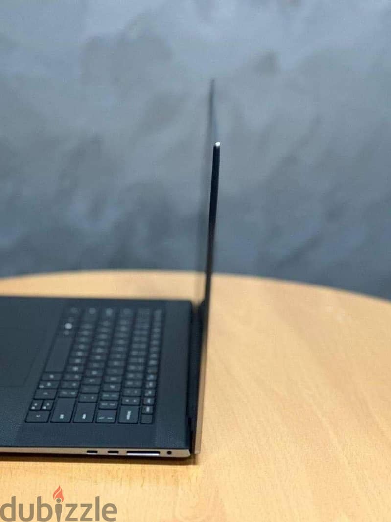 DELL PRECISION 5550 I9 T2000 Max-Q 7