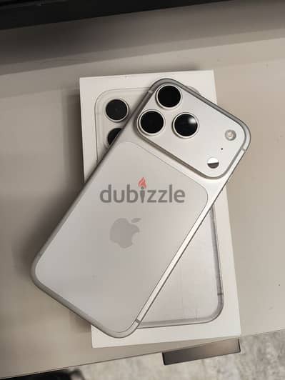 Apple - iPhone 17 Pro Max