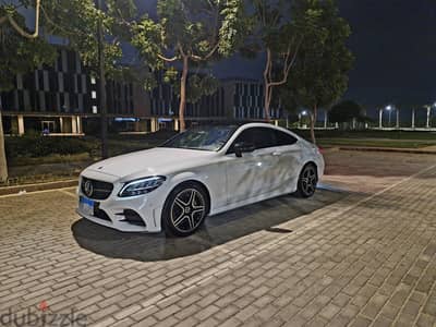 Mercedes-Benz C180 2021 coupe