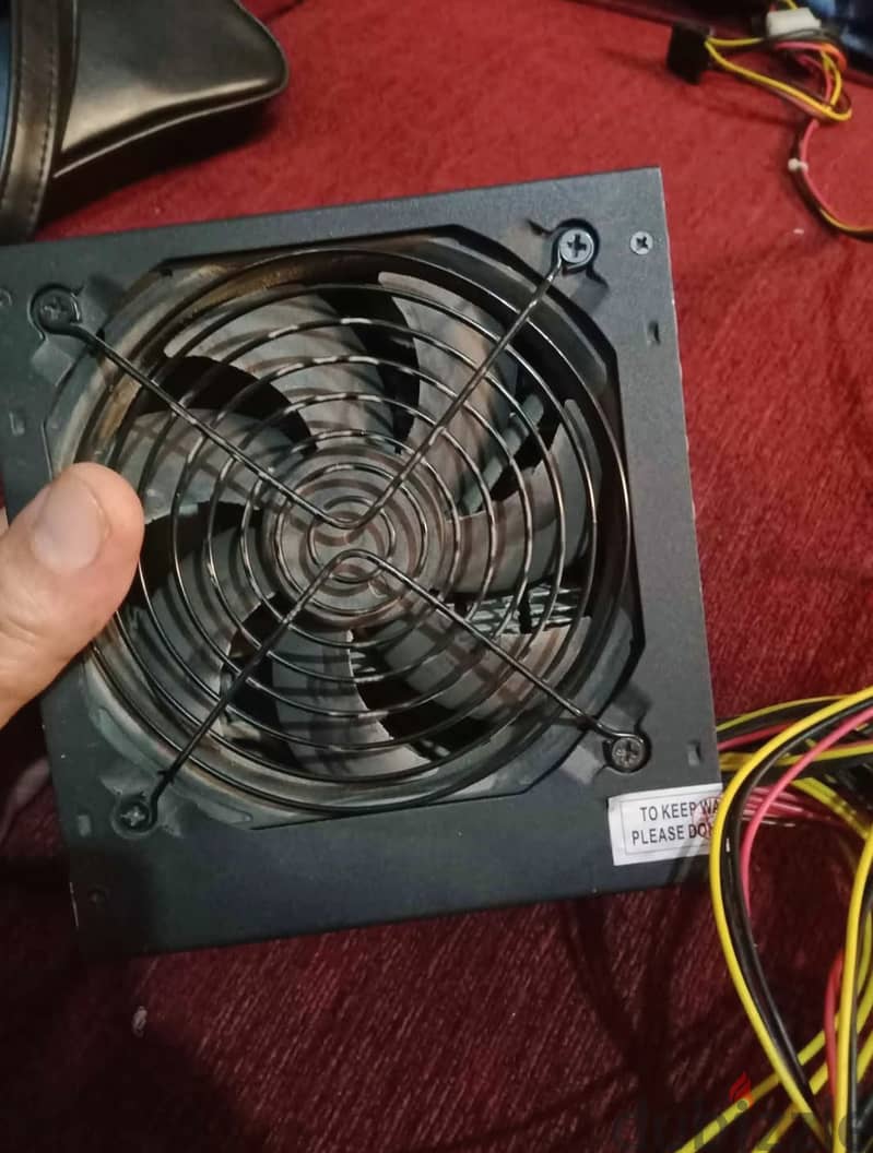 Power supply 4