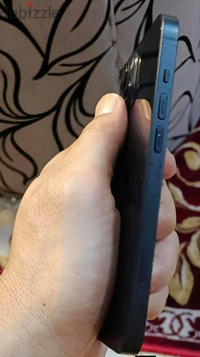 آبل - آيفون 13 4
