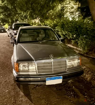Mercedes-Benz 200 1989