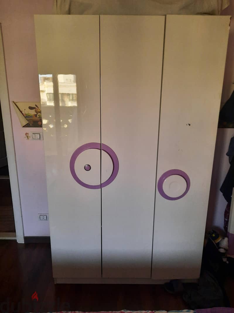 kids room in good condition 2