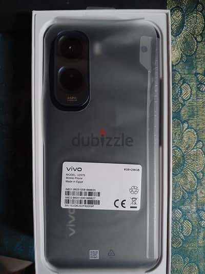 Vivo y500 8 جيجا رام وهارد 256 الجهاز جديد ولم يستخدم نهائى