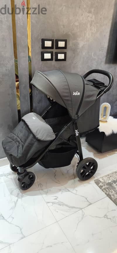Joie litetrax 4 stroller