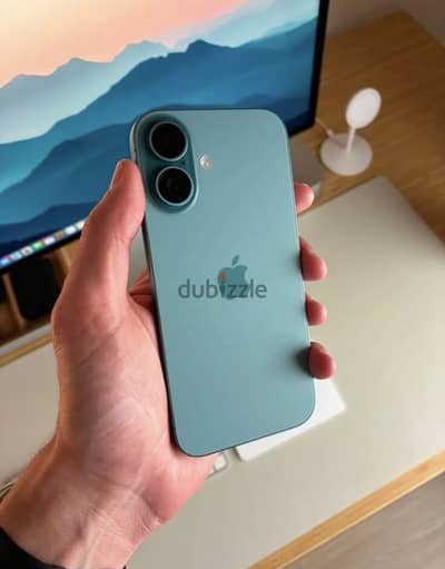 آبل - آيفون 16