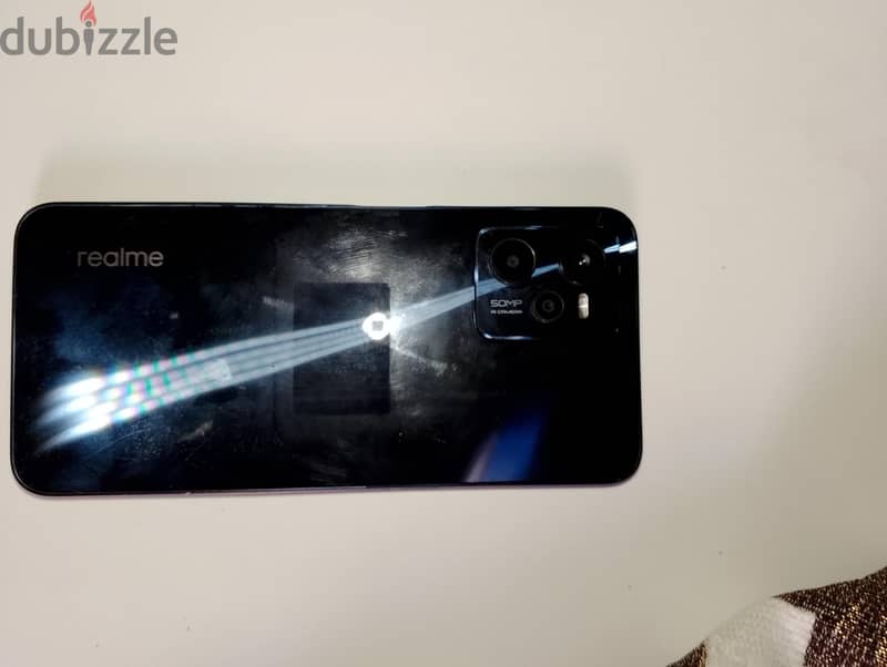 Realme C35 4