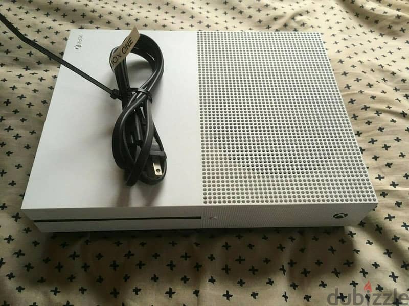 Xbox one S 500G 2