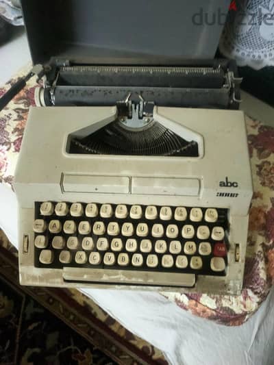 typewriter