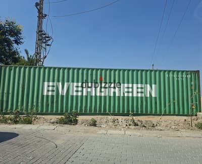For rent storage 1000 meters in the Arab Engineers Association directly in front of the crossing