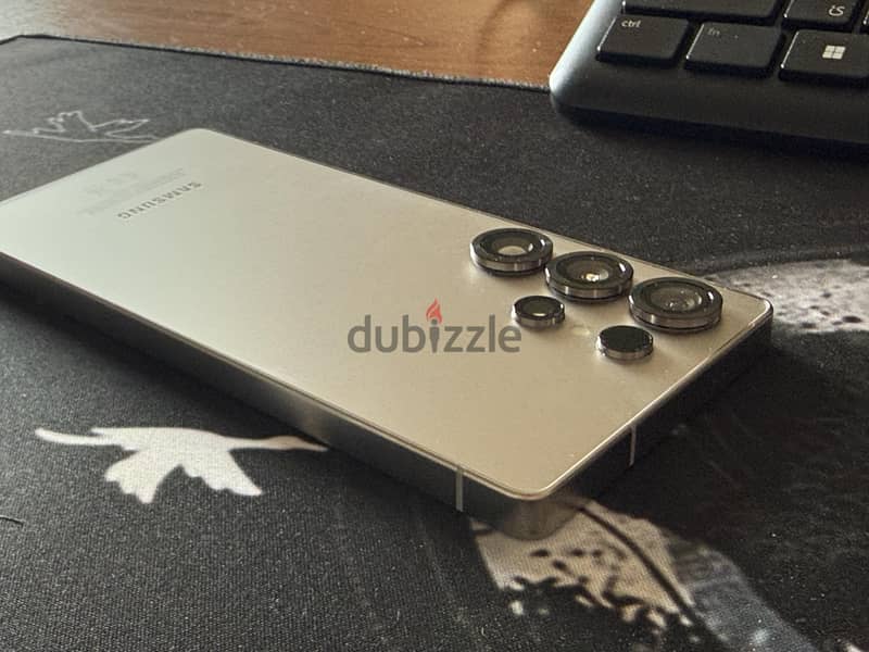 Samsung S25 Ultra Perfect Condition 3