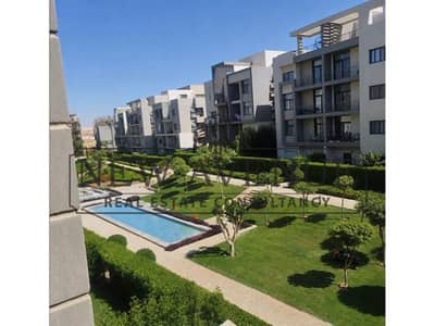 Best price in market 3 bedrooms for sale in fifth square marasem fully finished with AC’s and kitchen cabinets with prime location on landscape and wa