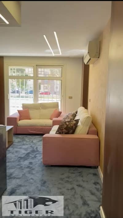 For sale in my city, 80 meters with furniture and appliances, b7 owner finishing.