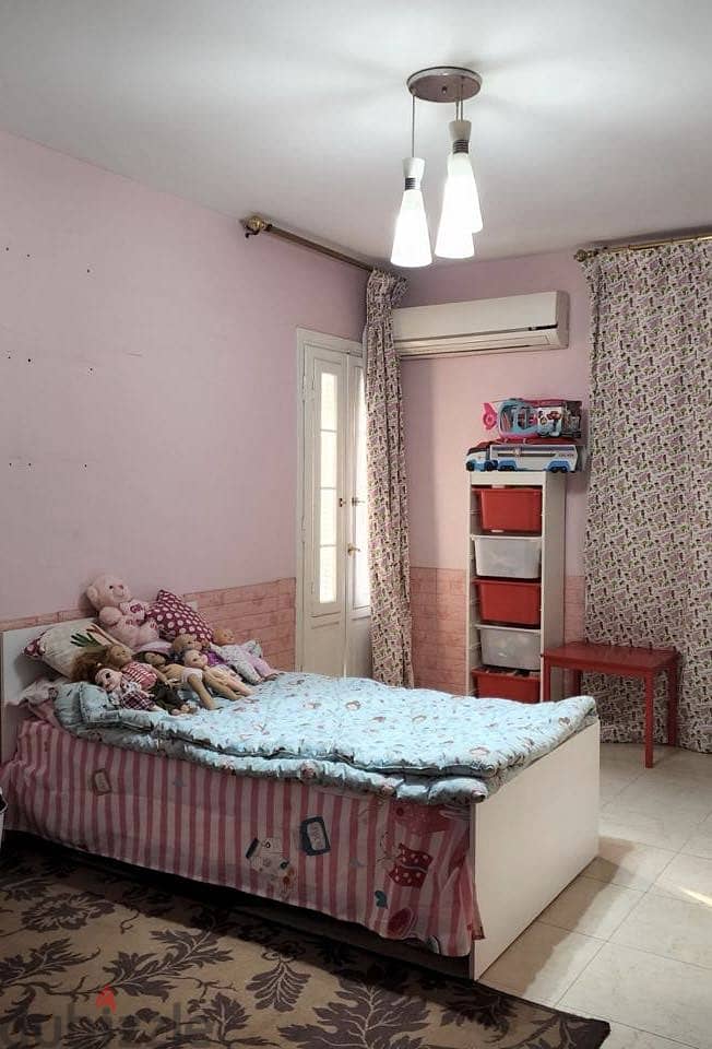 Single beds 1