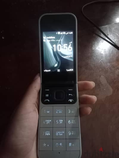 Nokia 2720 Flip
