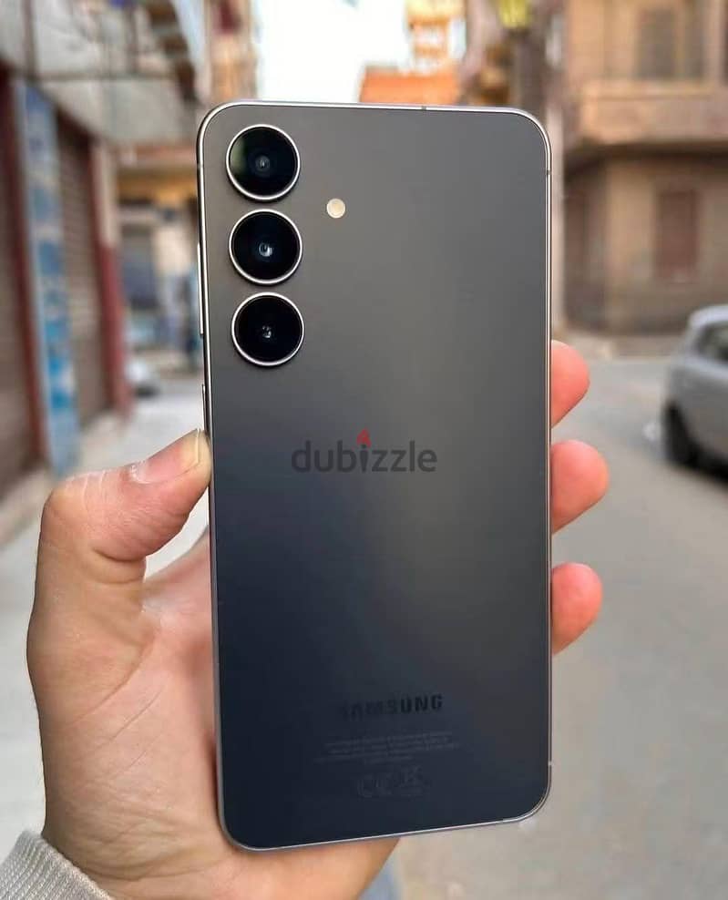 Samsung S25 FE  سامسونج إس 25 إف إي 1