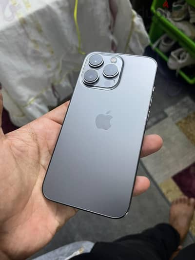 آبل - آيفون 13 برو