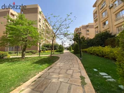Very special opportunity at an excellent price. Apartment 96m with private finishes for sale in Madinaty.