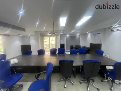 For rent, furnished office in Heliopolis, area 250, excellent location very close to all services, transportation, banks, and metro. It consists of several rooms and open spaces, 5 minutes from Nasr City and Sheraton, and 15 minutes from the compound.