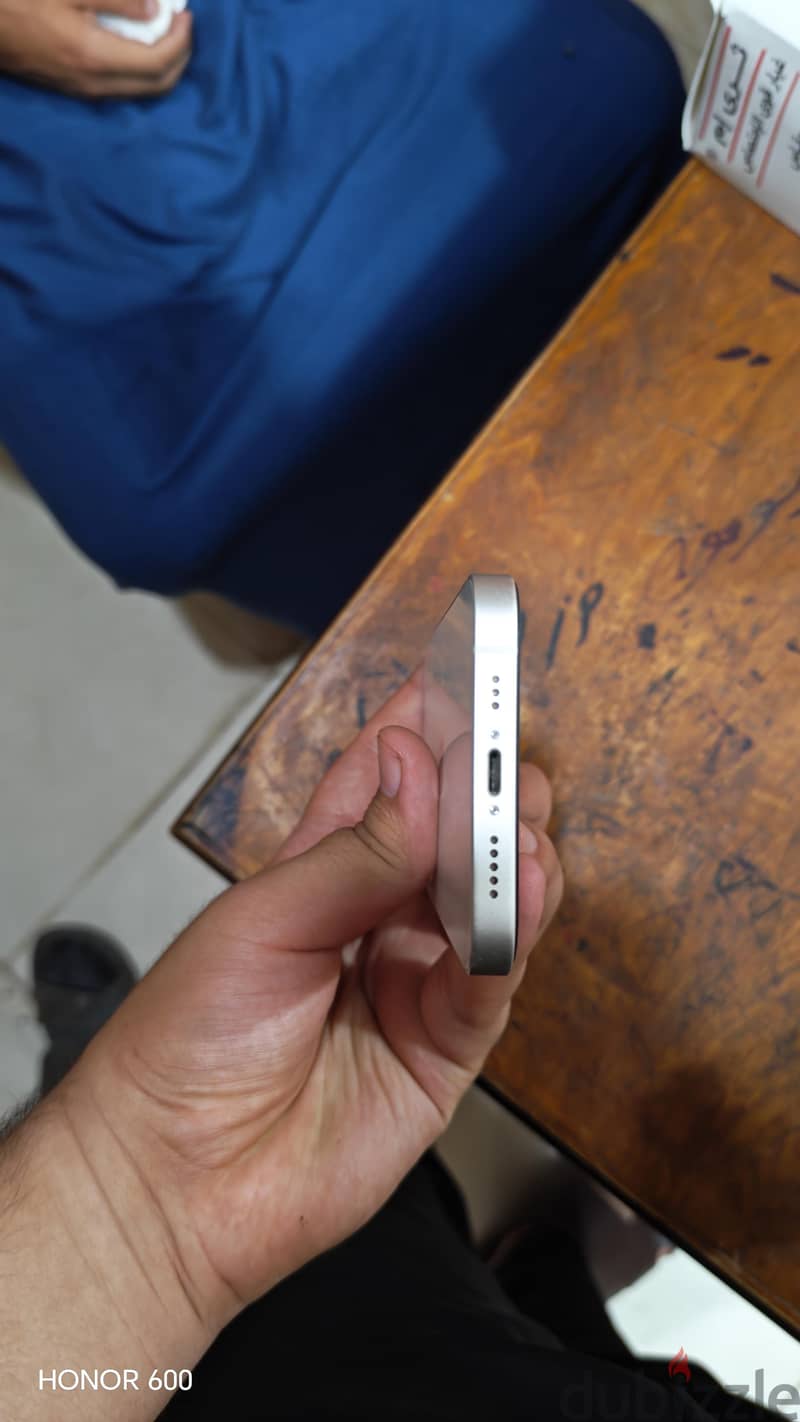Apple - iPhone 13 5