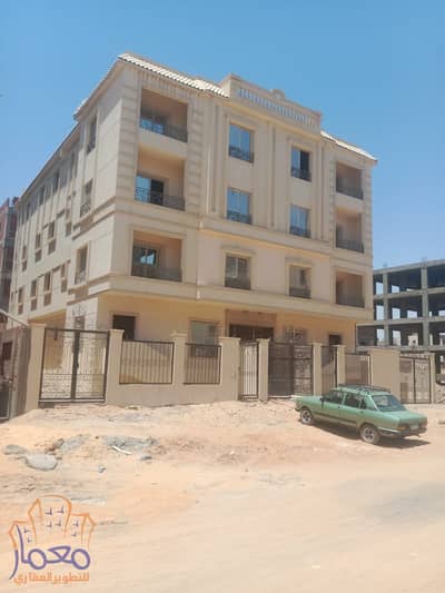 شقة للبيع 197 متر جاردن 135 متر استلام فوري بيت الوطن الحي الرابع التجمع الخامس beit al watan 5th settlement new cairo