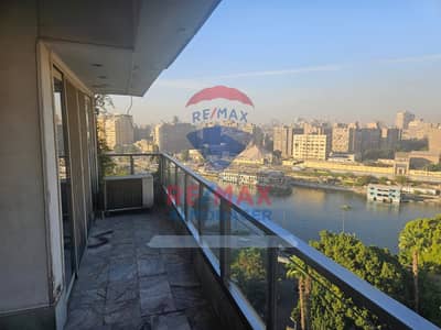 Nile View Apartment for Sale in Zamalek – Al Maqrizi Street