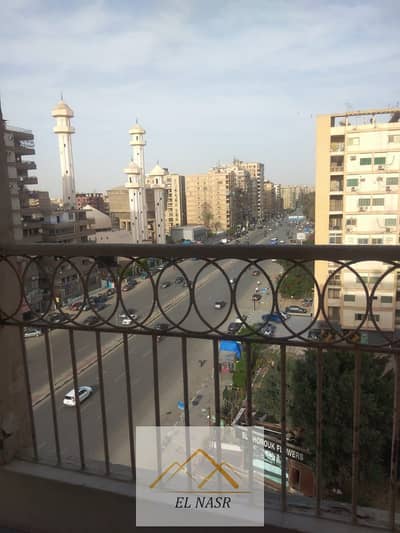 Apartment for rent—suitable for residential or administrative use—located directly on the main Mostafa El-Nahas Street in Nasr City, near the intersec