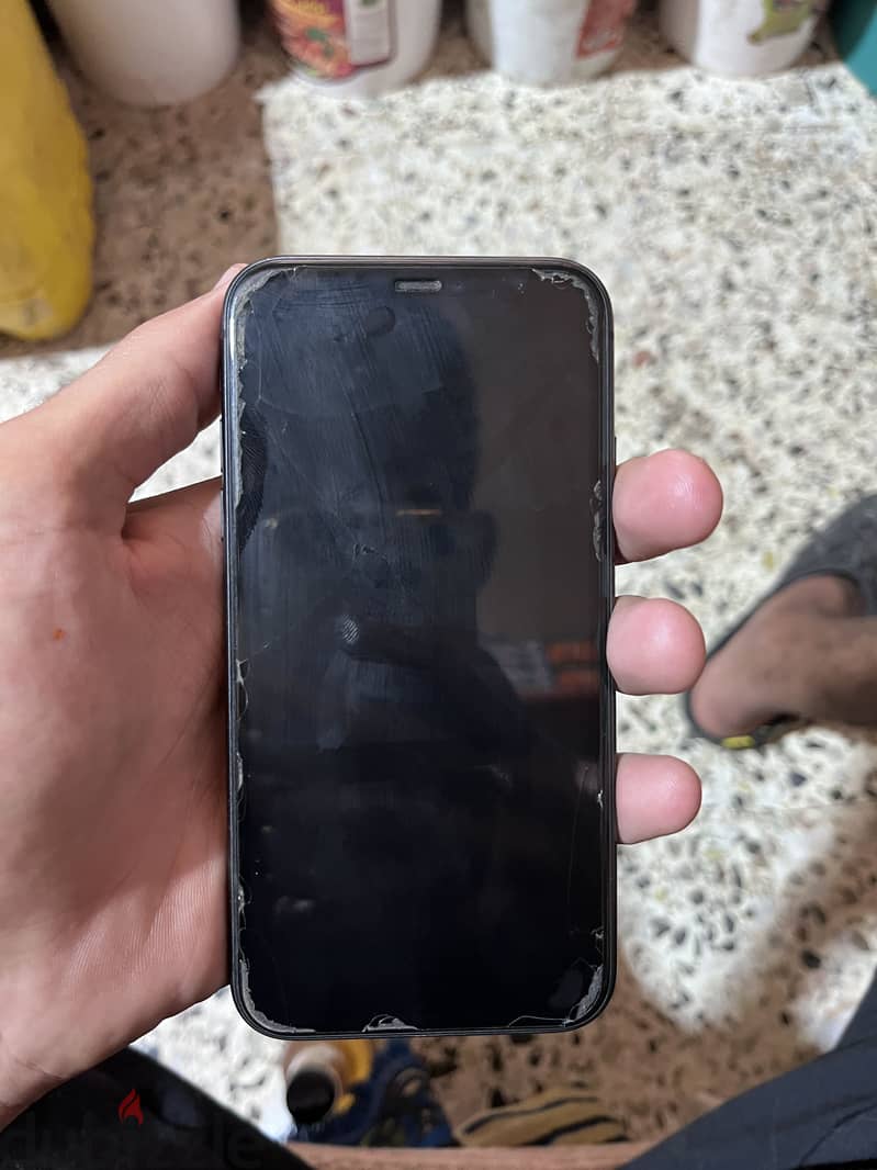 Apple - iPhone 11 1